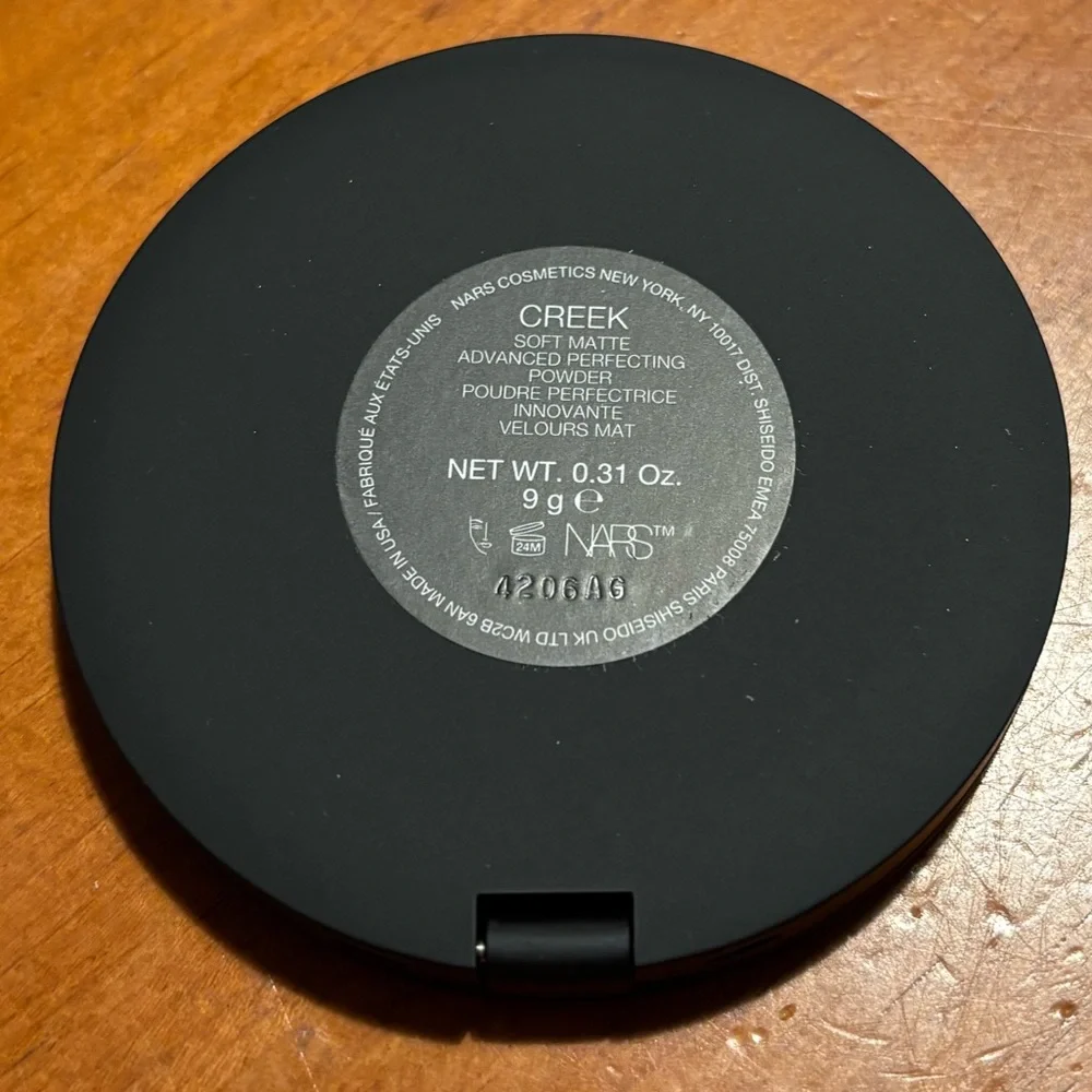 NARS Soft Matte Advanced Perfecting Powder Creek
